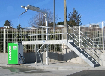 Modèle Round : Armoire de lavage équipée d'une rampe utilitaire